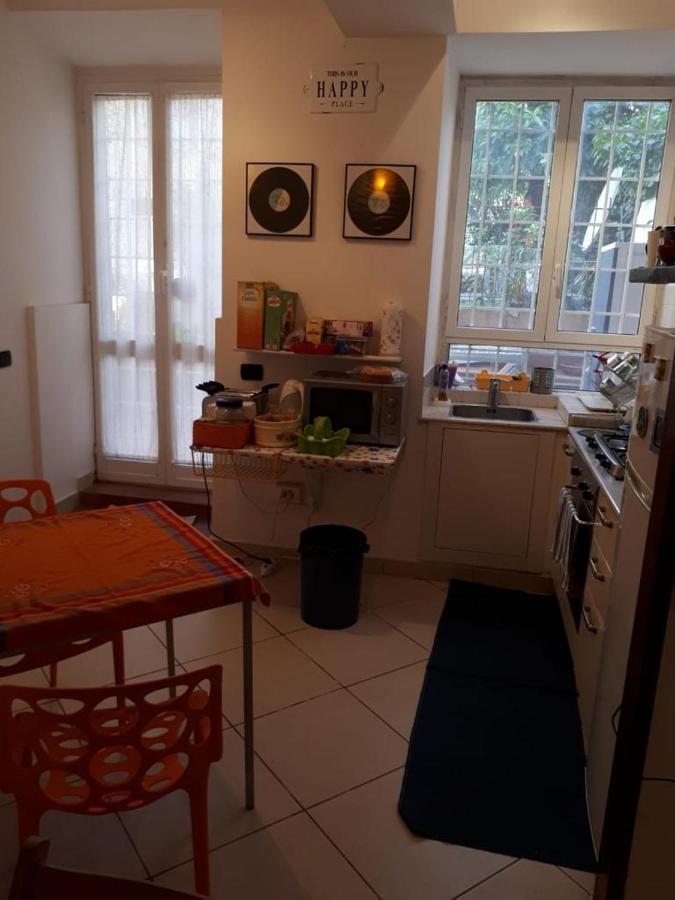 Tra Gianicolo E Trastevere Roma Exterior foto